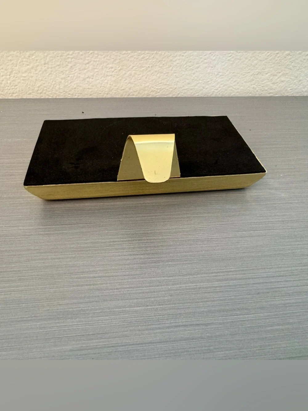 Set of 5 Gold Metal Stocking Holders / Hangers – New